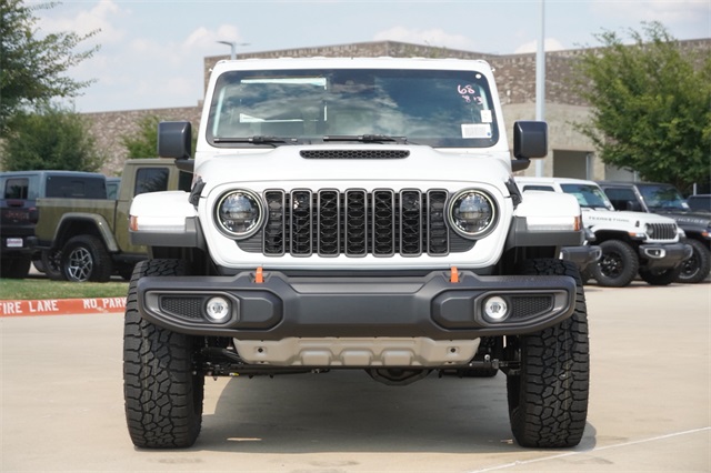 2025 Jeep Gladiator Mojave photo 2