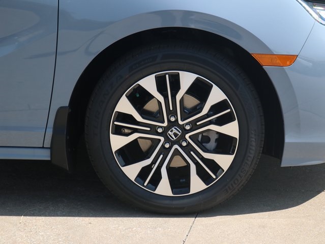2026 Honda Odyssey Elite photo 4