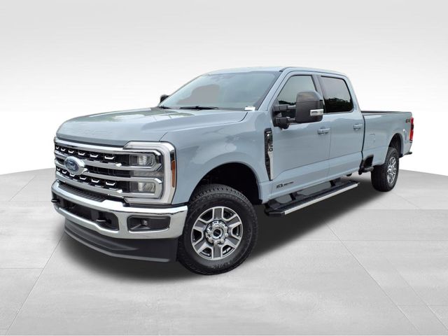 2026 Ford F-250 Lariat photo 2