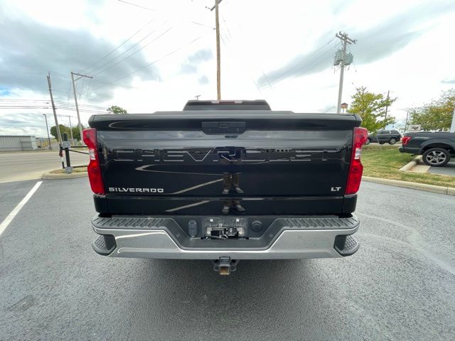 2022 Chevrolet Silverado 1500 LT photo 9
