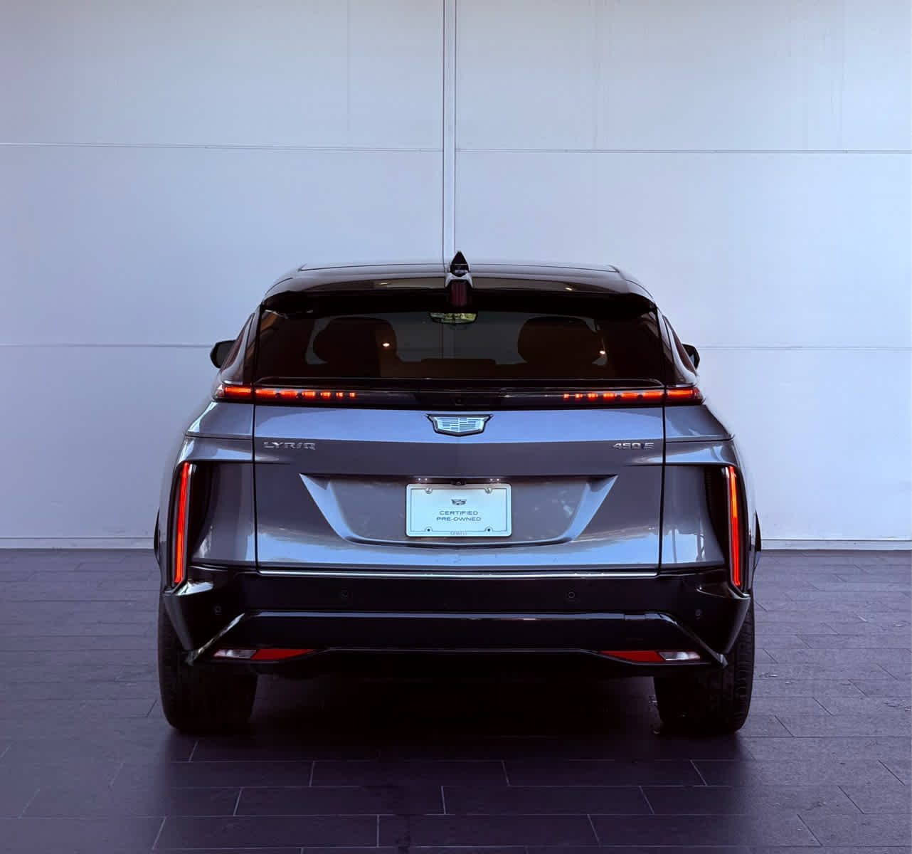 2023 Cadillac Lyriq Luxury photo 5