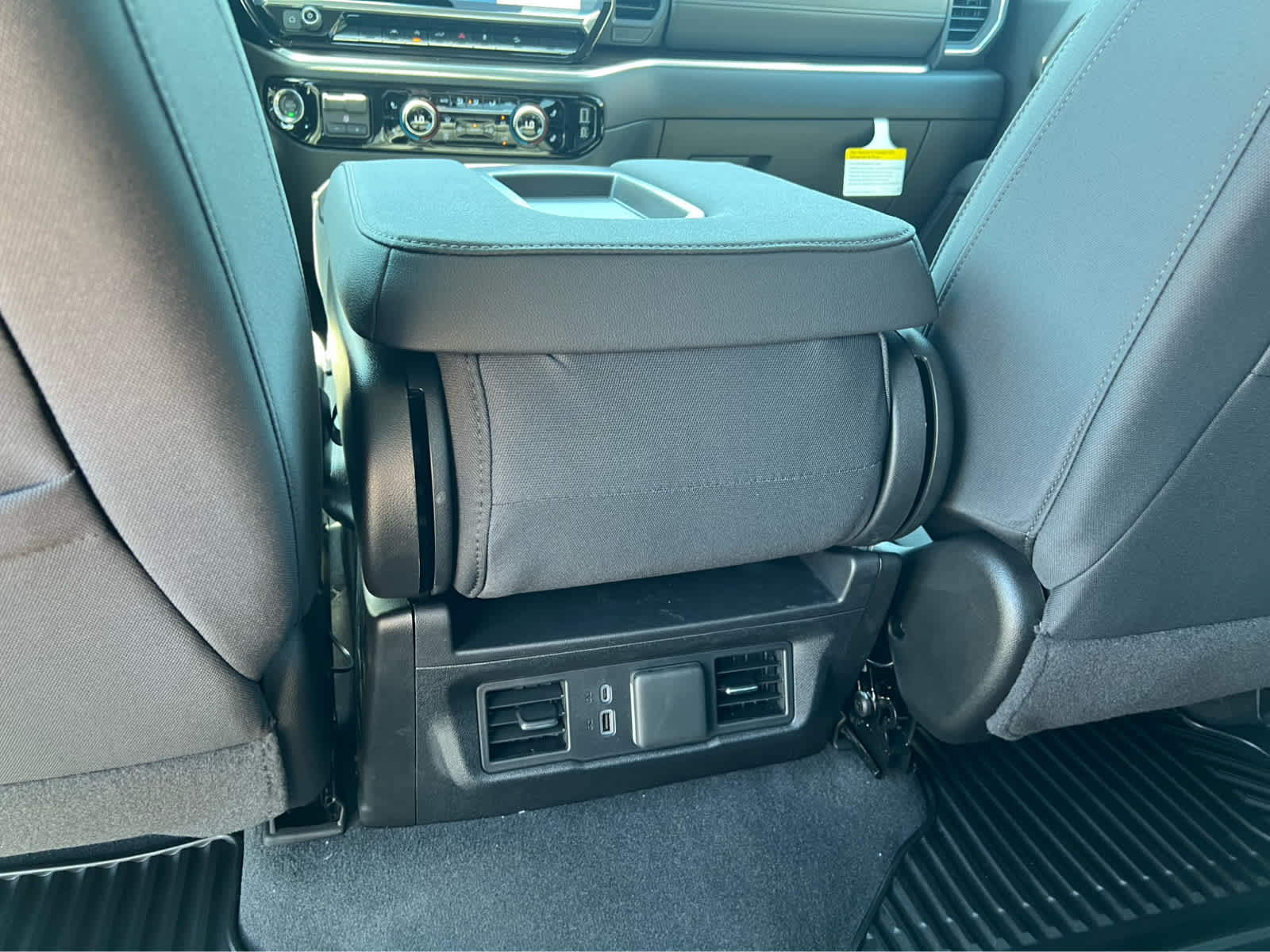 2025 Chevrolet Silverado 1500 RST photo 31