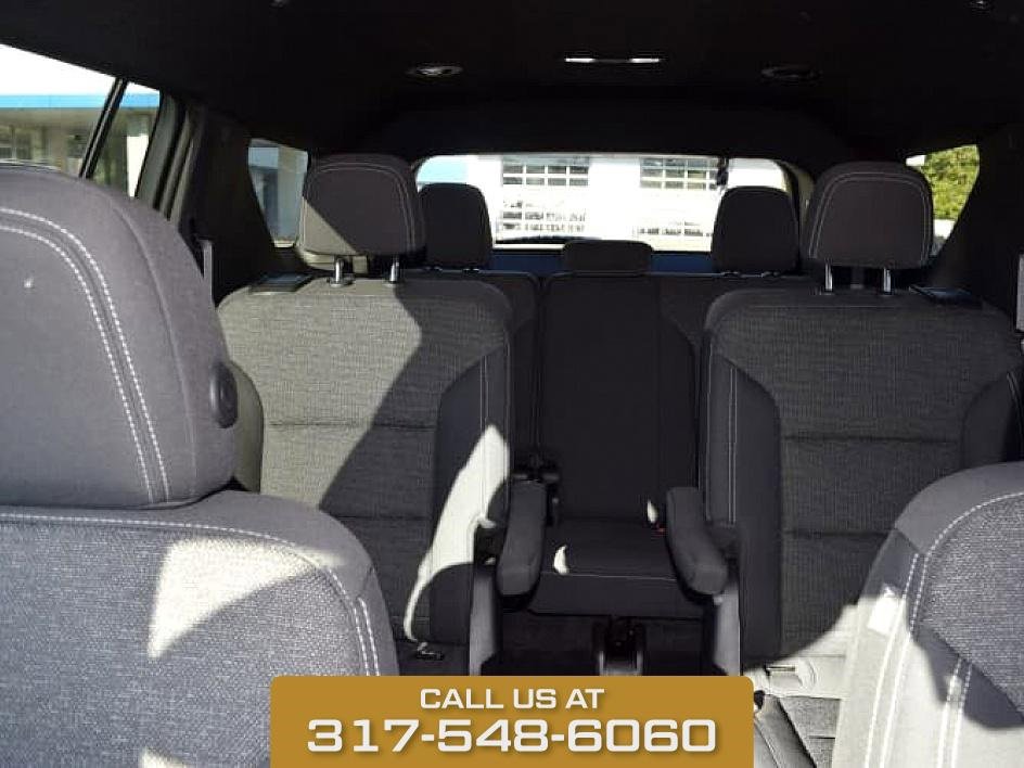 2025 Chevrolet Traverse photo 17