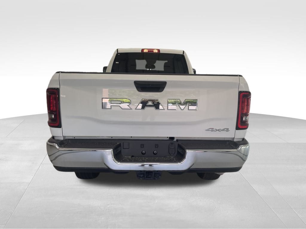 2025 Ram 2500 Tradesman photo 3
