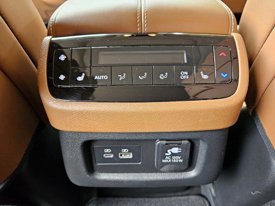 2023 Infiniti QX60 Sensory photo 11