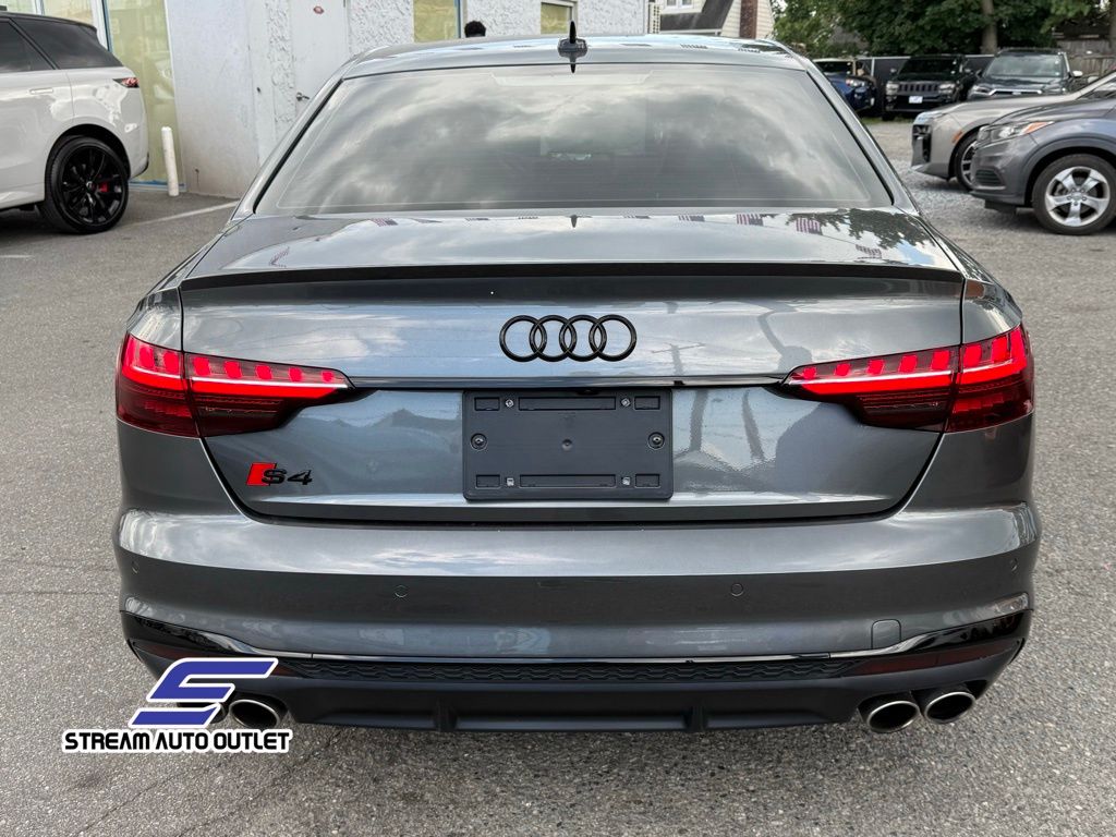 2022 Audi S4 Base Premium Plus photo 9