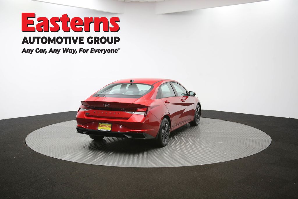 2022 Hyundai Elantra SEL Convenience photo 31
