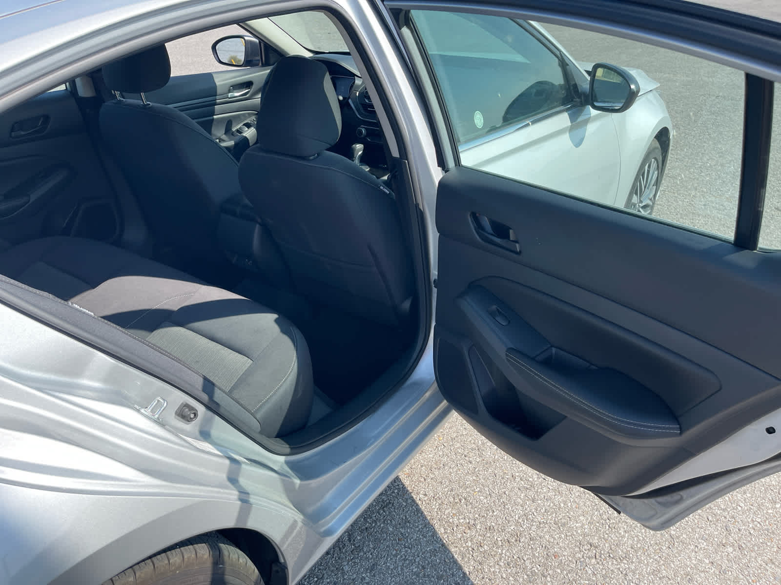 2024 Nissan Altima 2.5 SV photo 15