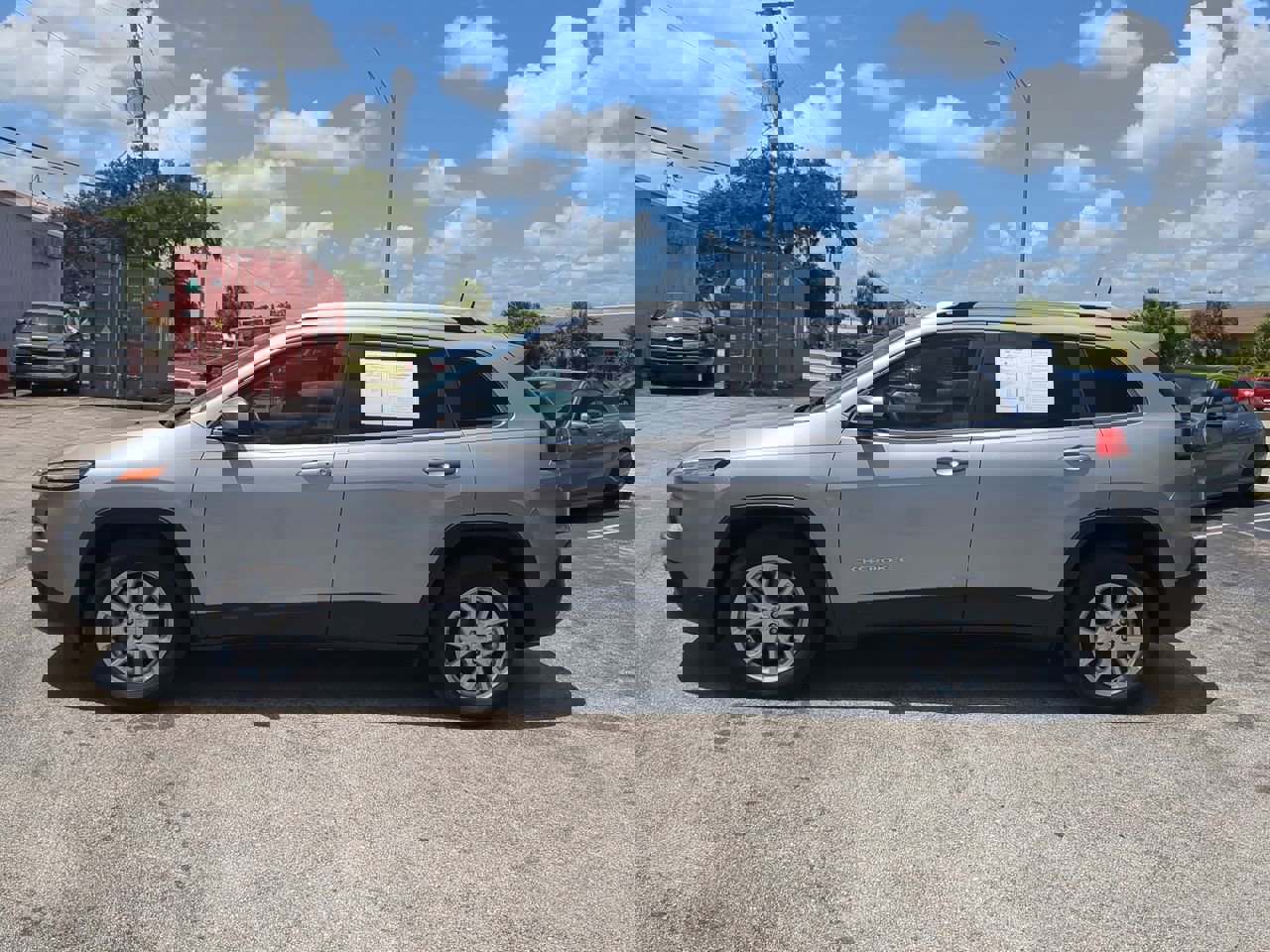 2018 Jeep Cherokee Latitude photo 6