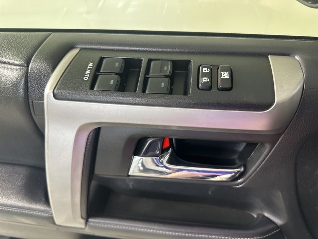 2024 Toyota 4Runner SR5 Premium photo 17