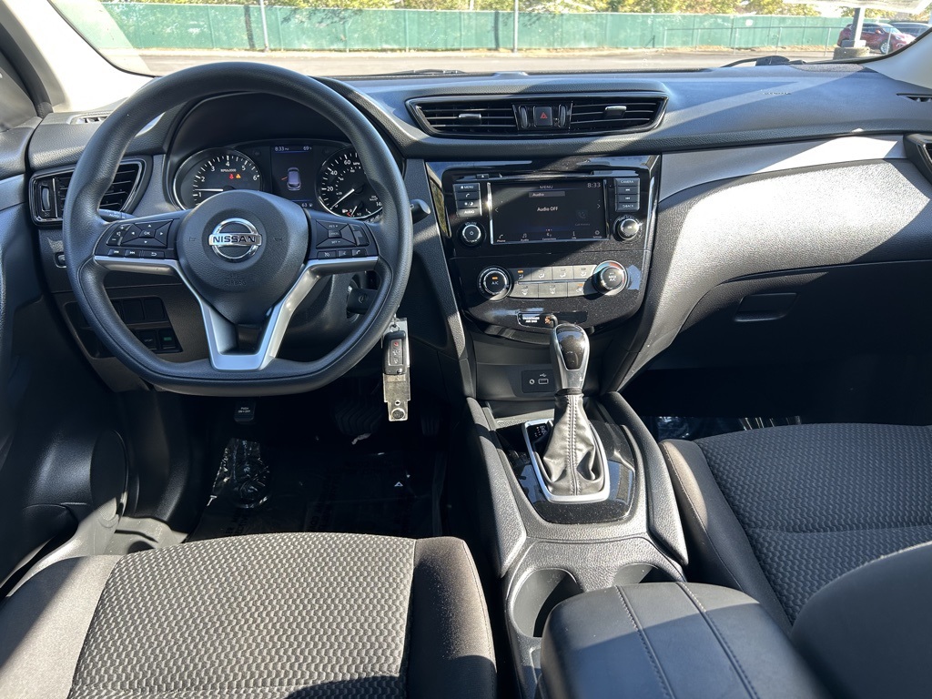 2021 Nissan Rogue Sport S photo 22