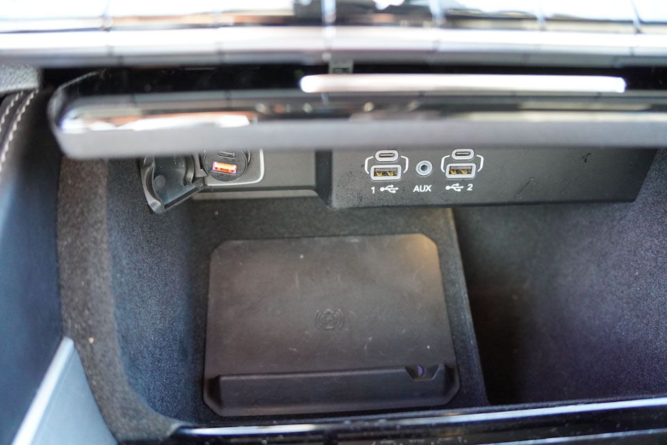2025 Jeep Wagoneer Base photo 31