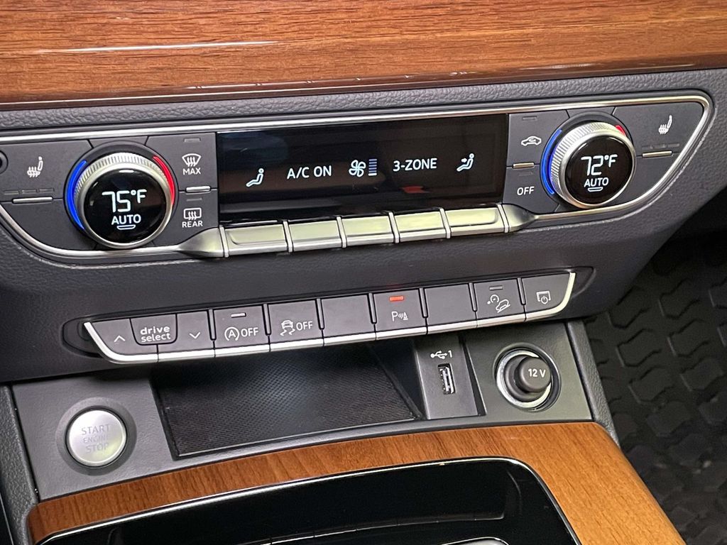 2023 Audi Q5 45 S line Premium photo 28