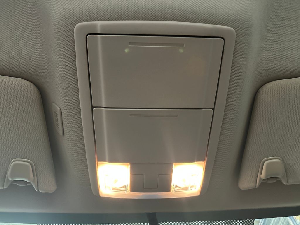 2012 Ford F-150 XLT photo 11