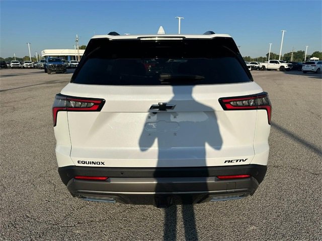 2026 Chevrolet Equinox ACTIV photo 3
