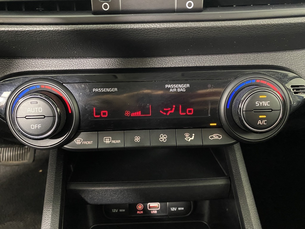 2019 Kia Forte LXS photo 19