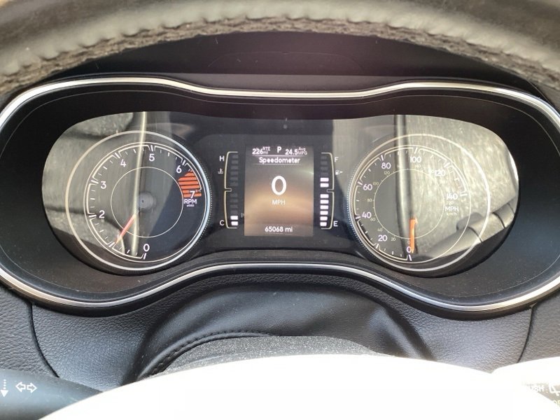 2020 Jeep Cherokee Altitude photo 17