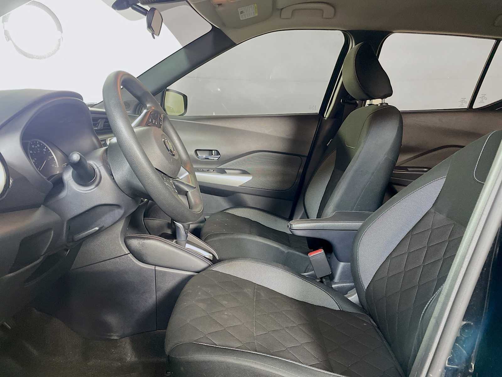 2020 Nissan Kicks SV photo 15