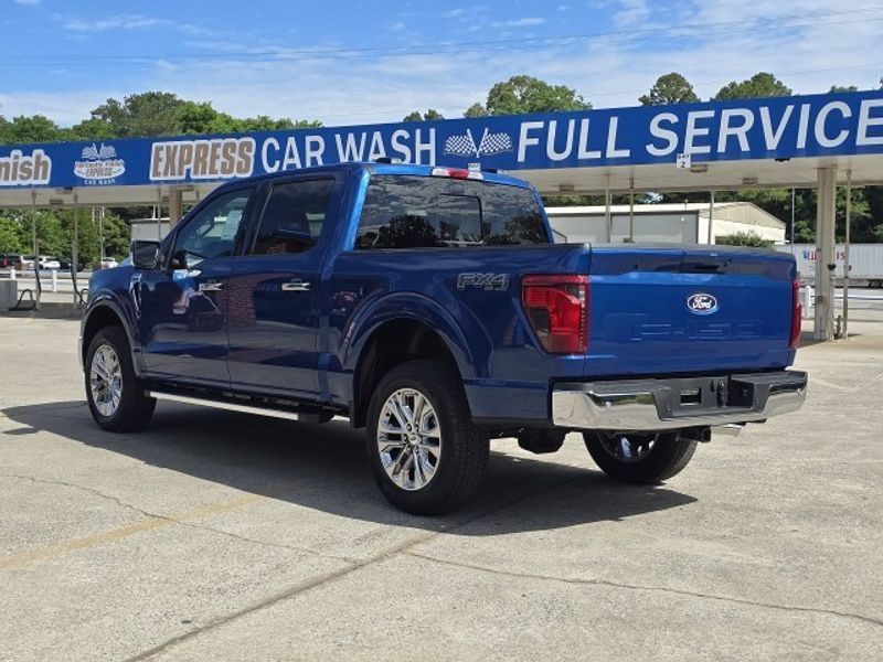 2025 Ford F-150 XLT photo 4