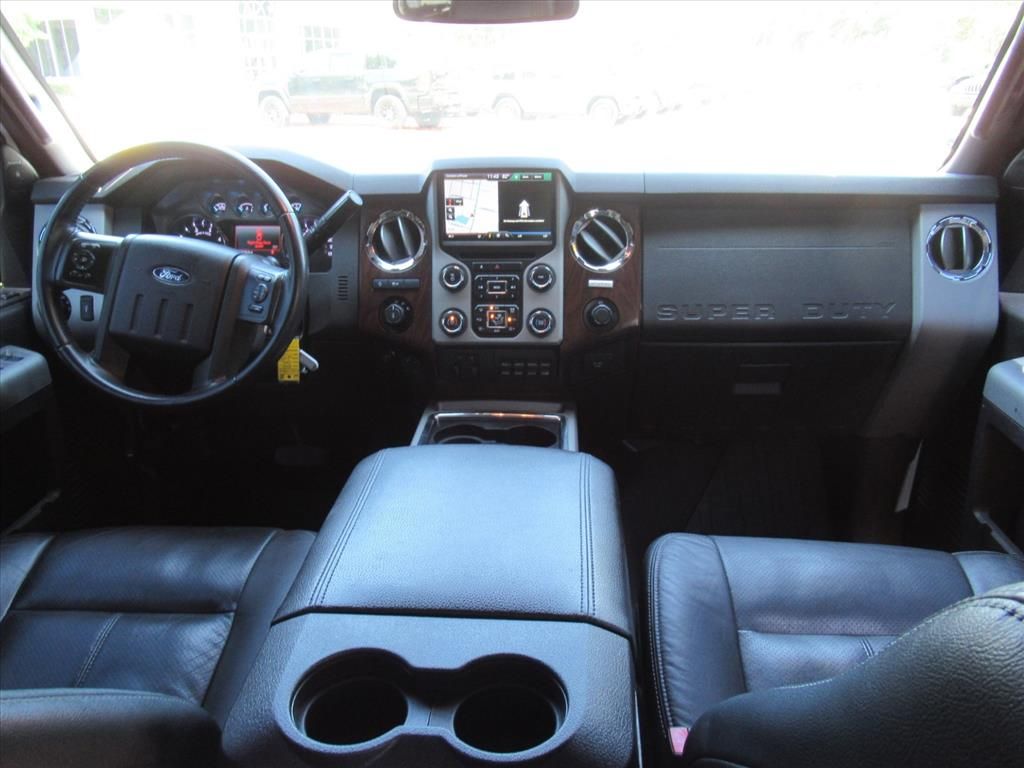 2015 Ford F-250 photo 12