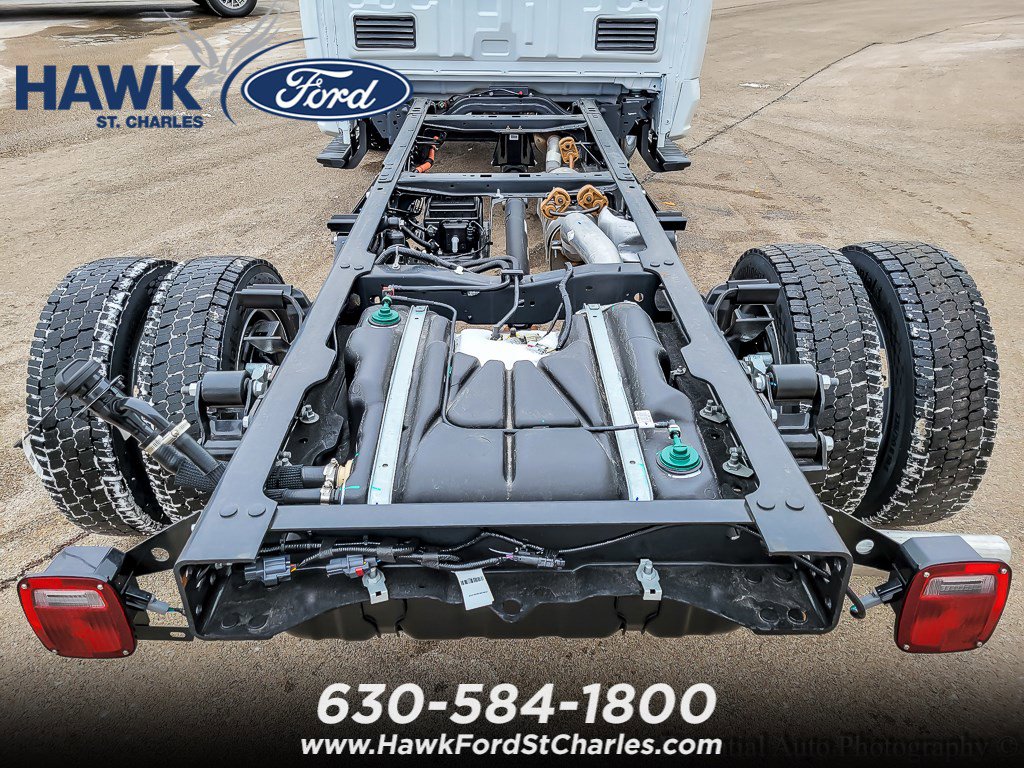 2026 FORD F-450 - Image 12