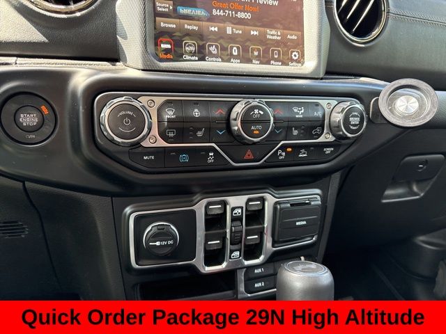 2022 Jeep Wrangler Unlimited Sahara High Altitude 4xe photo 14