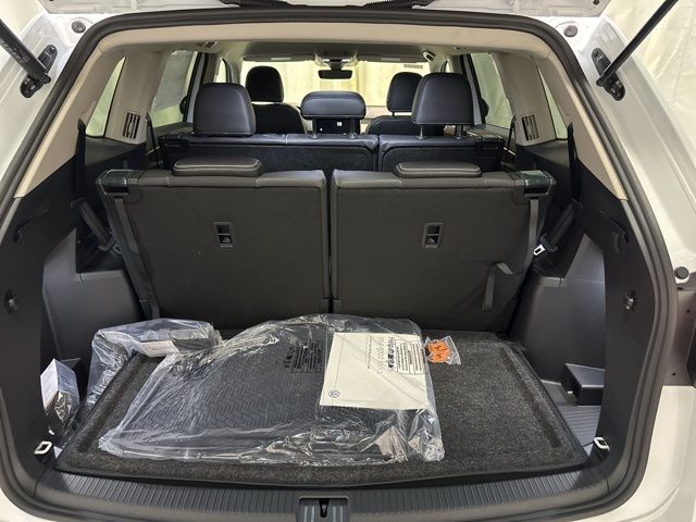 2026 Volkswagen Atlas SE photo 38