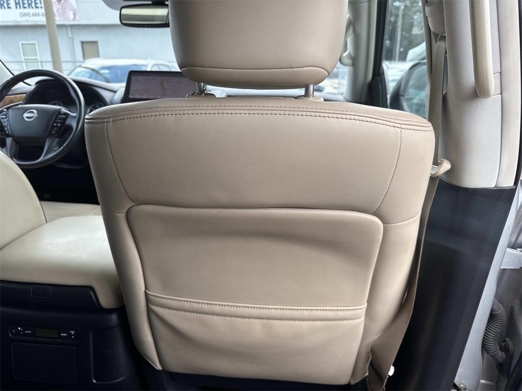 2021 Nissan Armada SL photo 21