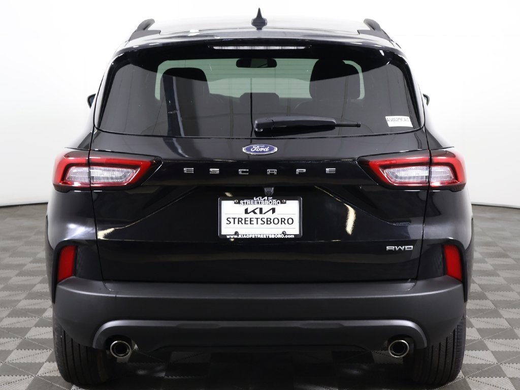2025 Ford Escape Hybrid ST-Line Select photo 9