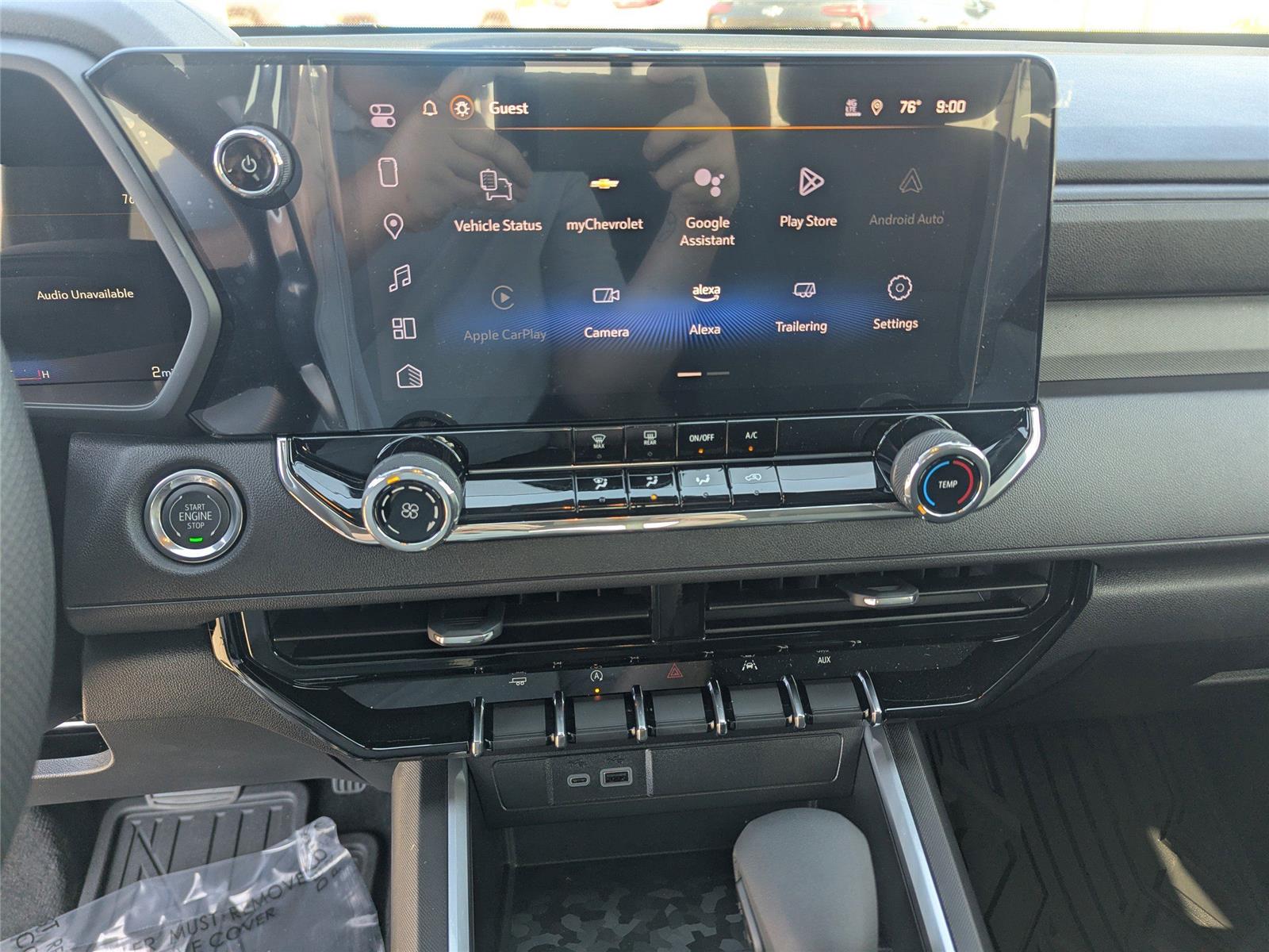 2025 Chevrolet Colorado LT photo 21