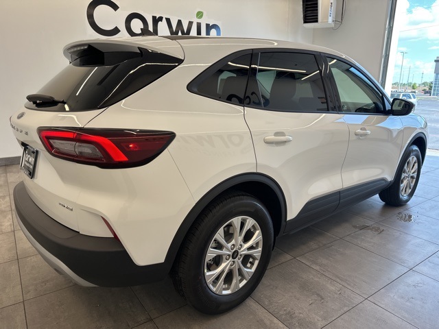 2025 Ford Escape Active photo 5