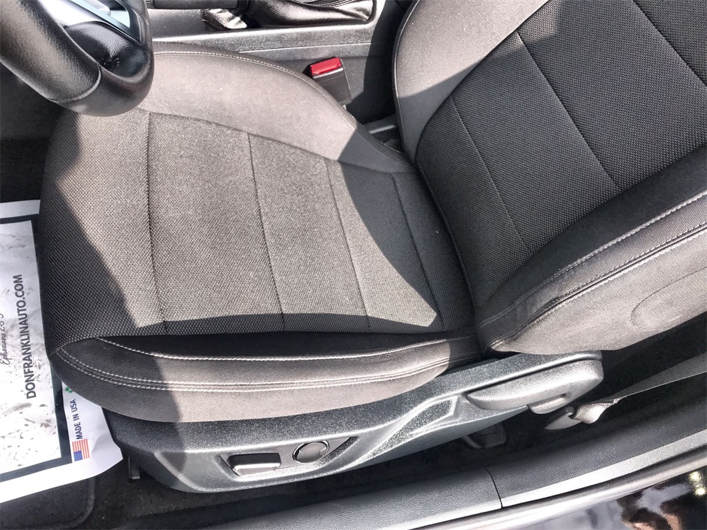 2015 Ford Mustang V6 Convertible photo 12