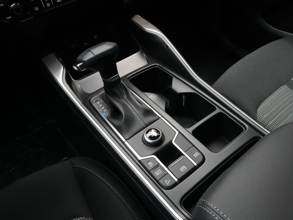 2025 Kia Sorento LX photo 9