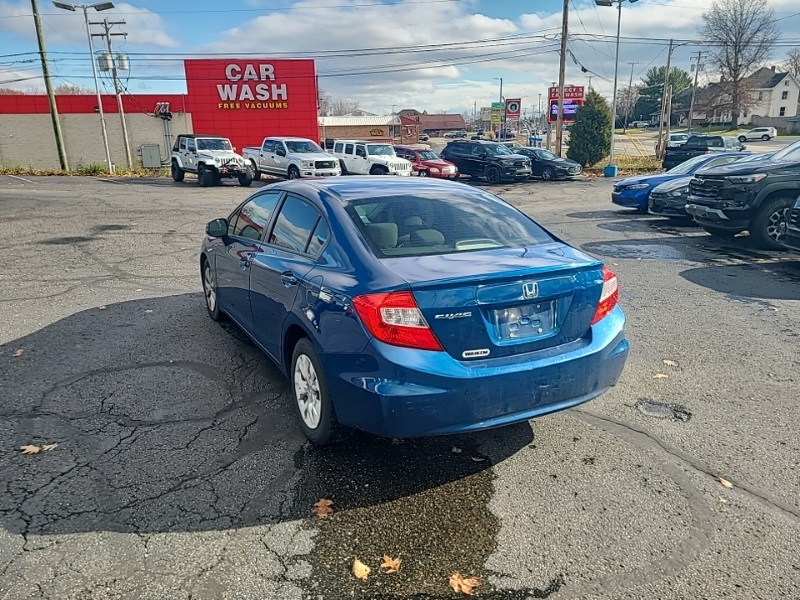 2012 Honda Civic LX photo 4