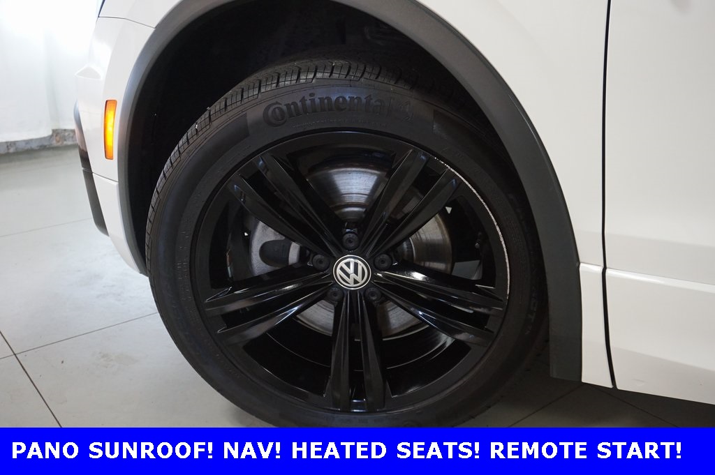 2019 Volkswagen Tiguan SEL R-Line photo 36