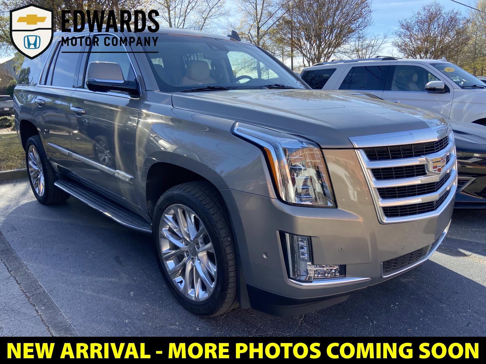 2019 Cadillac Escalade Premium Luxury's photo