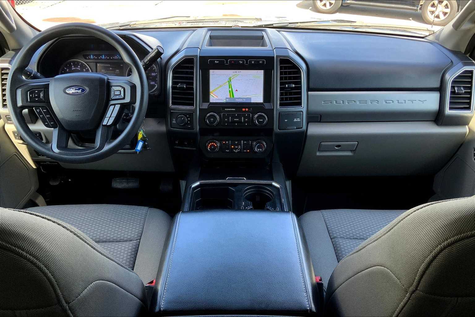 2020 Ford F-250 XLT photo 15