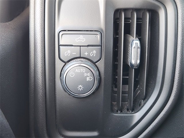 2024 Chevrolet Silverado 1500 photo 19