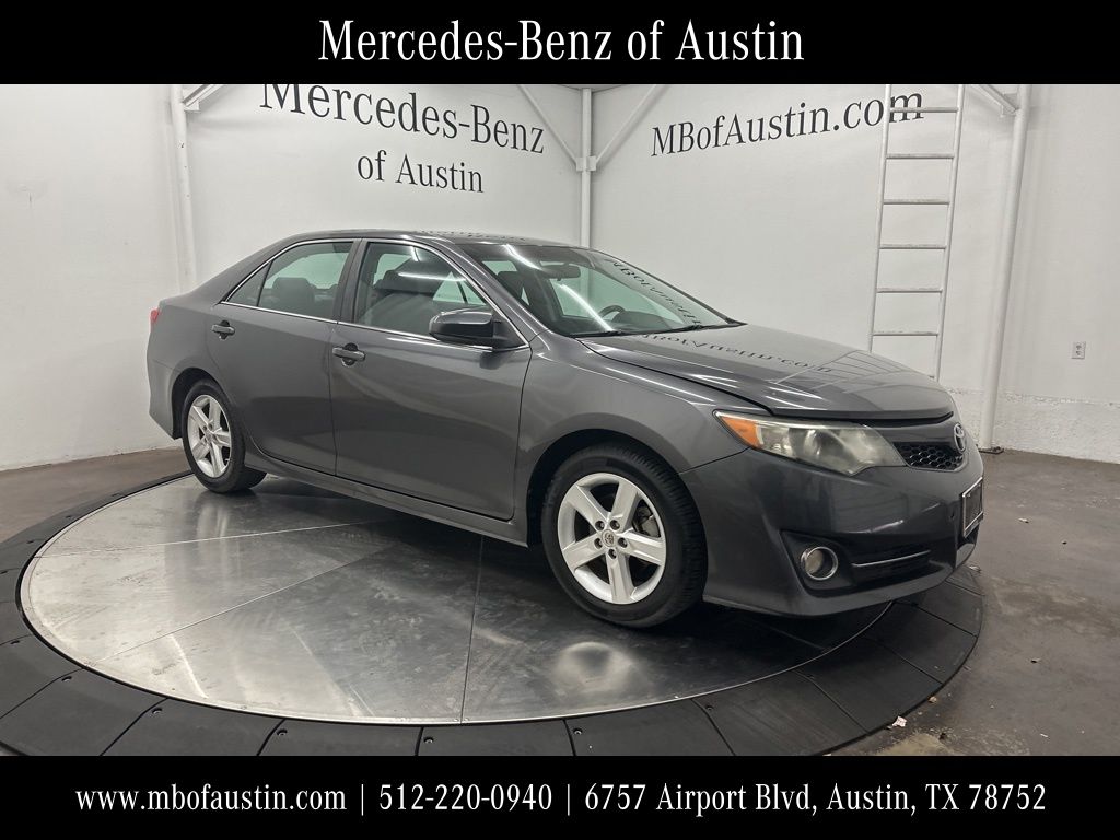 2013 Toyota Camry SE