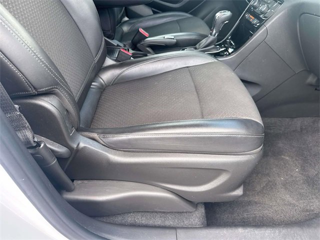 2020 Buick Encore Preferred photo 11