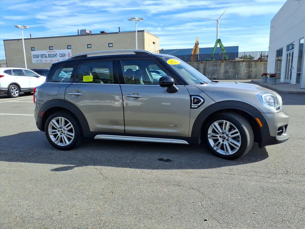 2019 Mini Countryman S ALL4 photo 4