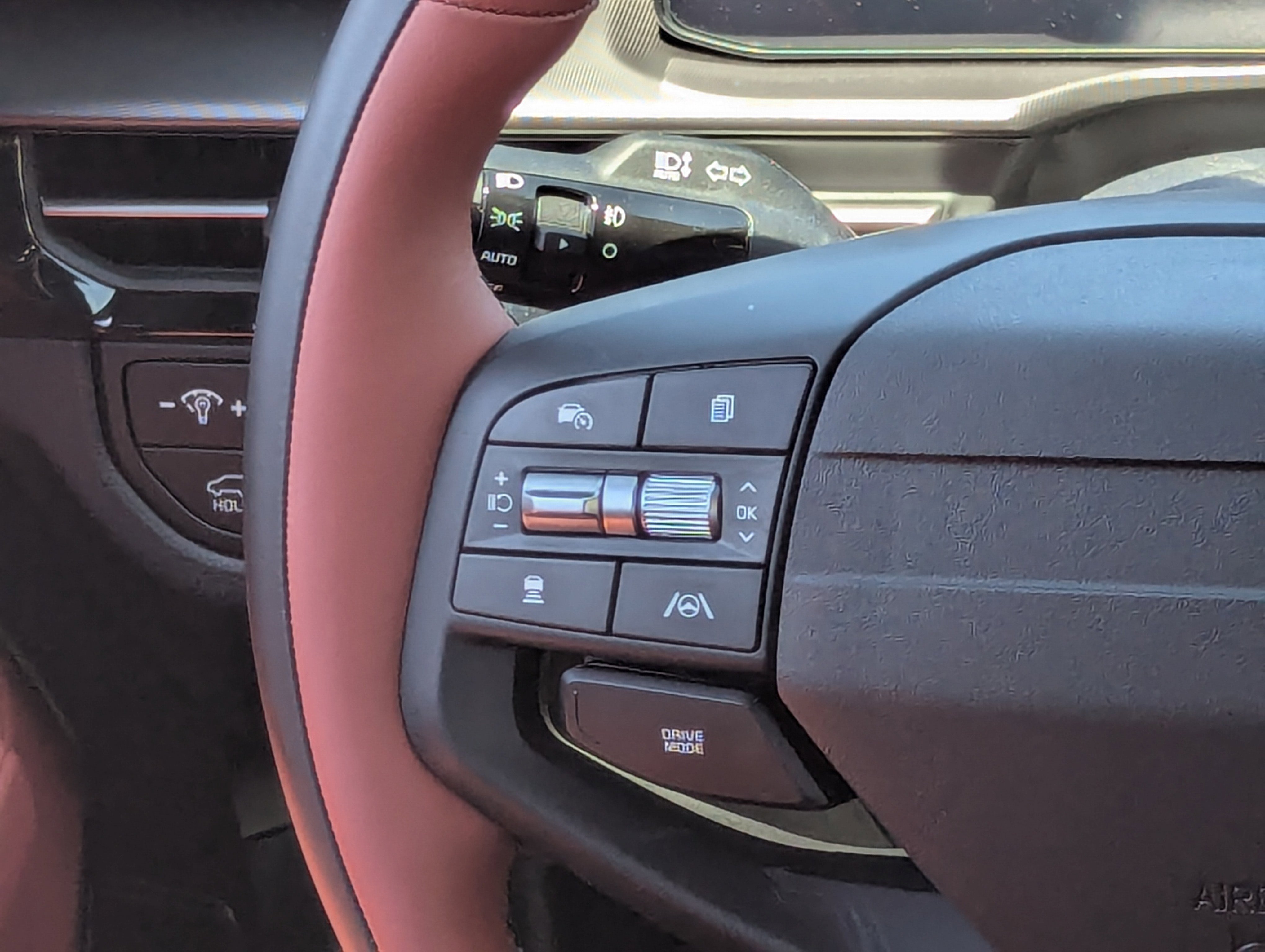 2026 Kia Sportage SX Prestige photo 2
