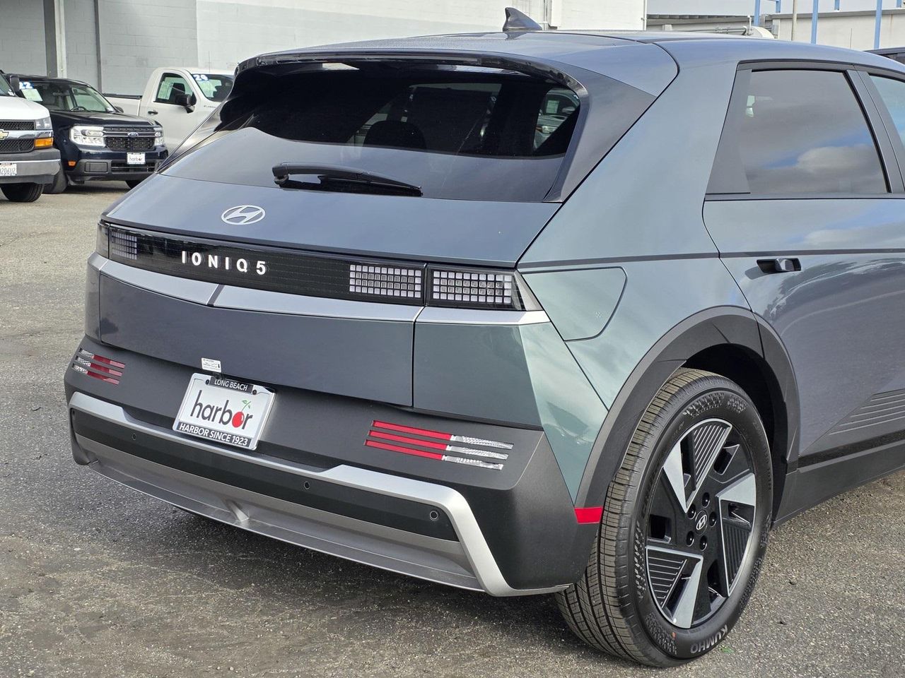 2025 Hyundai Ioniq 5 SE photo 11