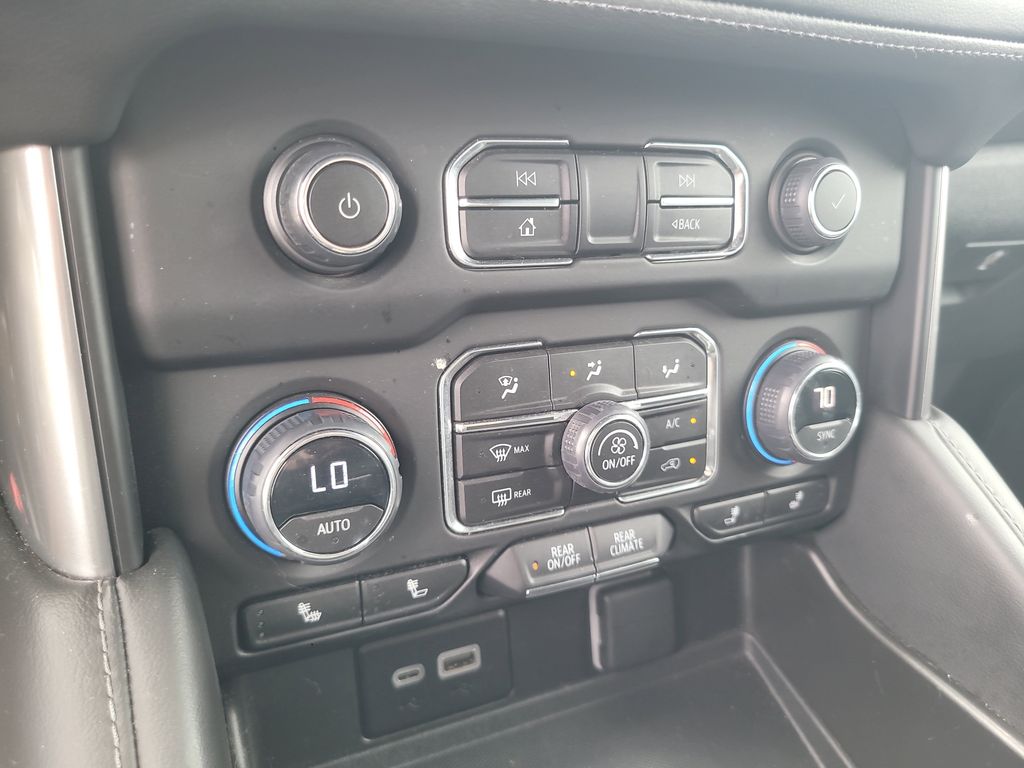 2023 Chevrolet Tahoe LT photo 19