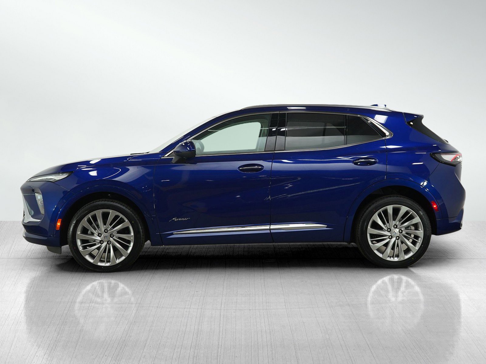 Used 2024 Buick Envision Avenir with VIN LRBFZSE42RD060910 for sale in Roseville, Minnesota