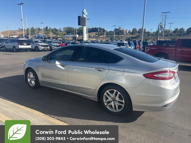 2013 Ford Fusion SE photo 8