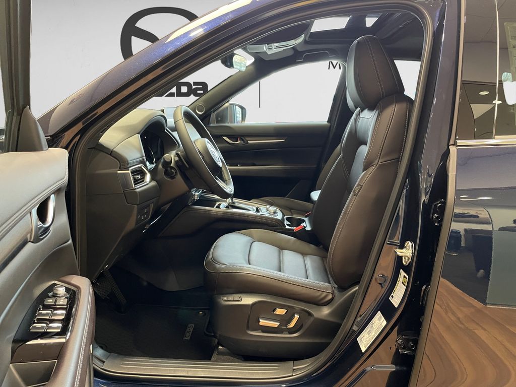 2025 Mazda CX-5 2.5 Turbo Signature photo 7