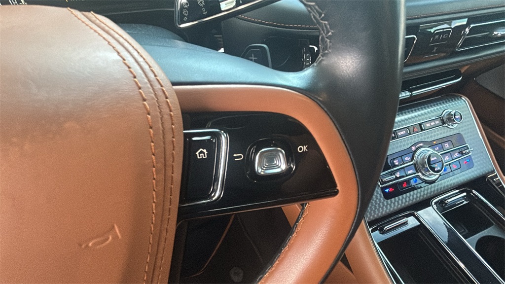 2023 Lincoln Aviator Black Label photo 10