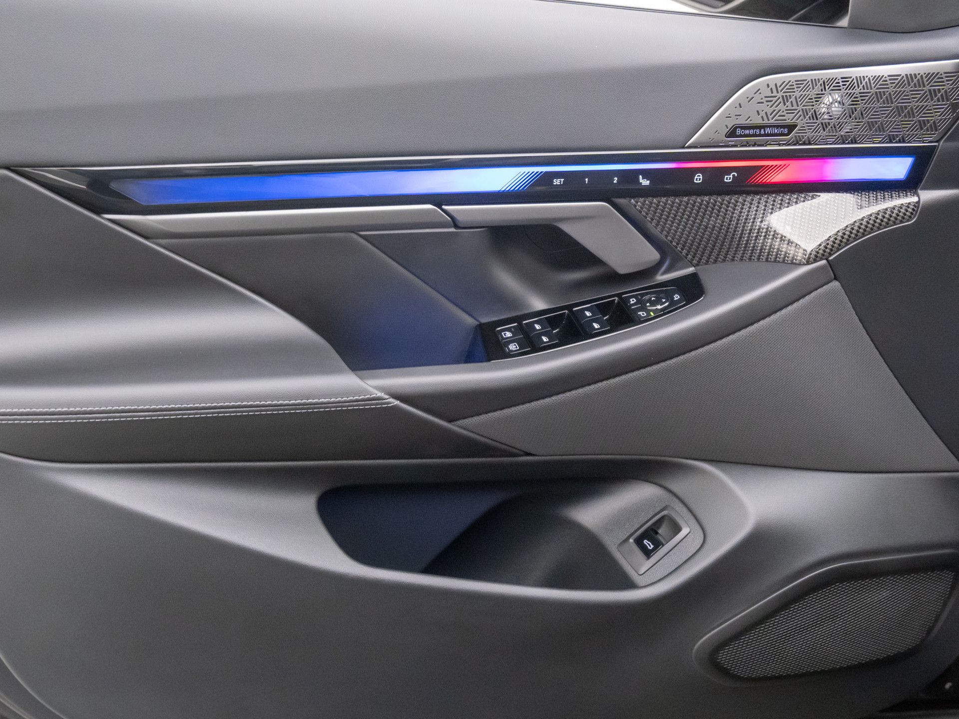 New 2026 Dark Graphite Metallic BMW Base image 13