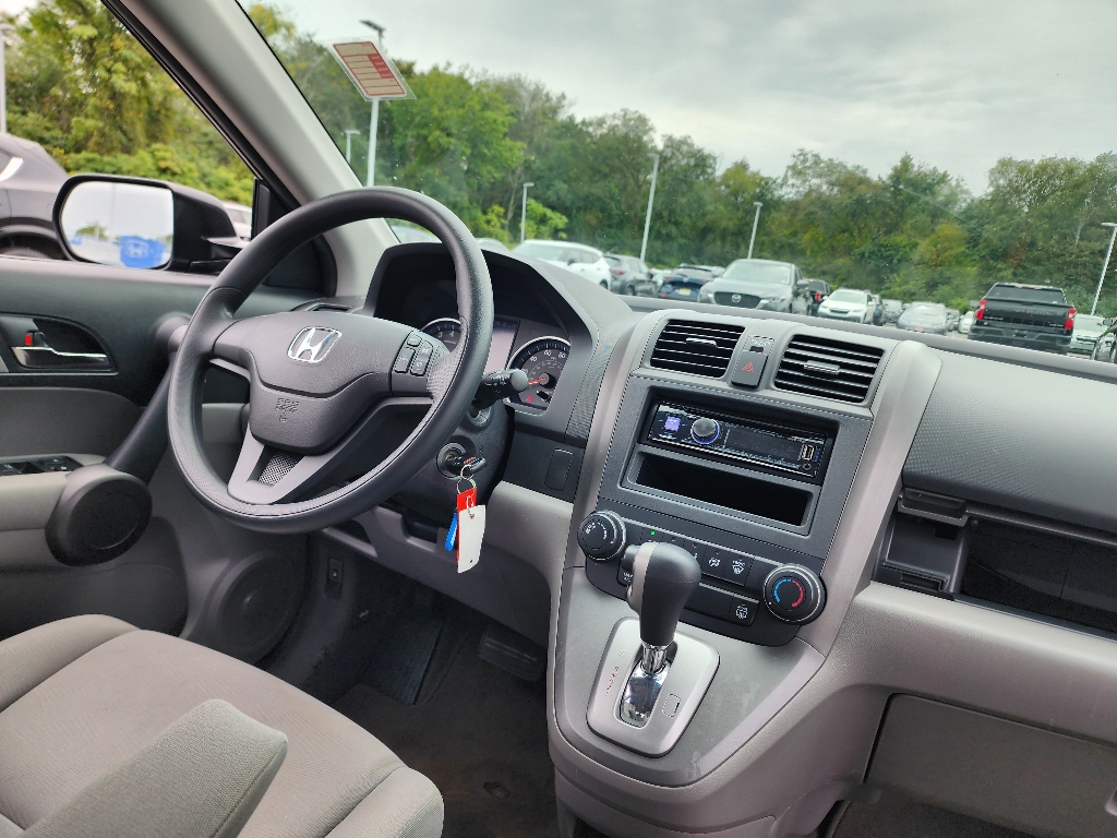 2011 Honda CR-V LX photo 20